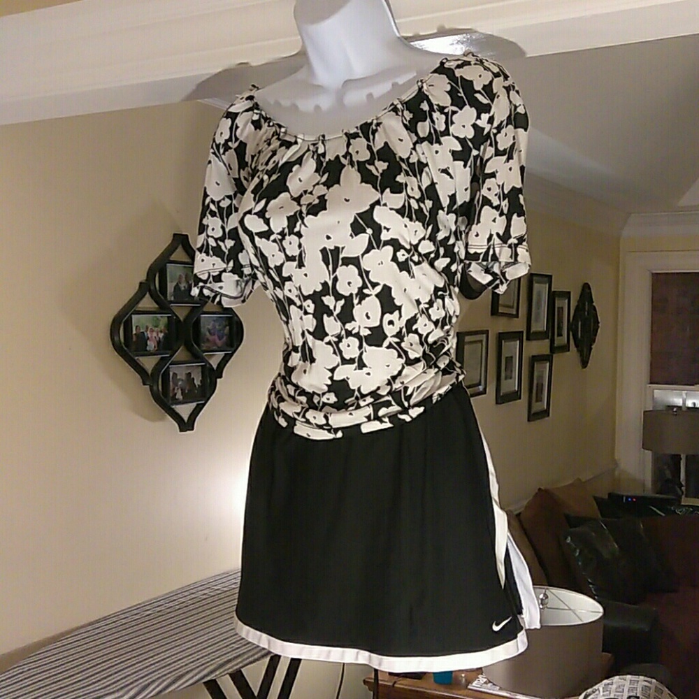 Nike ladies work out skirt